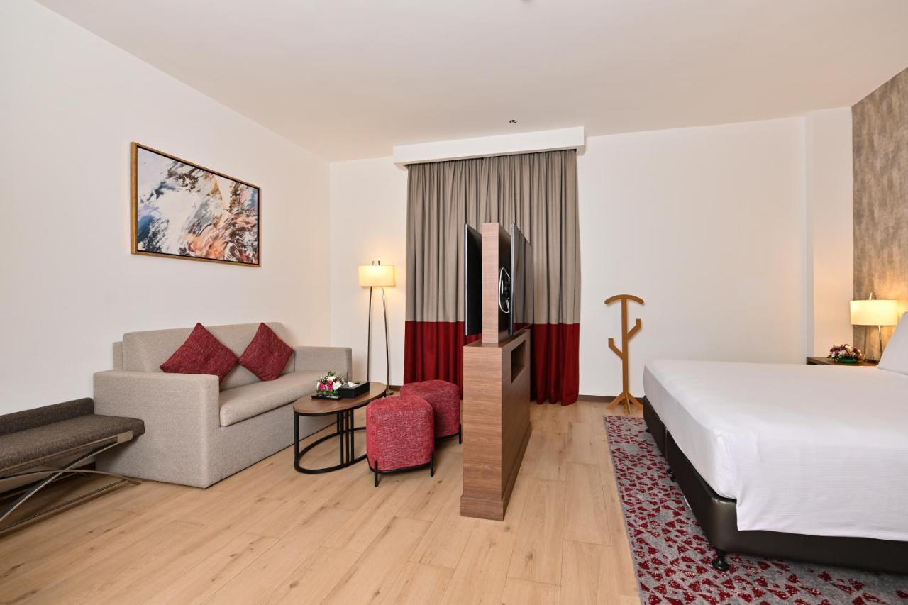 Comfort Hotel Jeddah King Road Exteriér fotografie