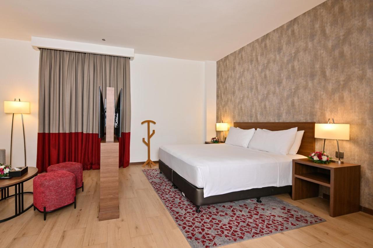 Comfort Hotel Jeddah King Road Exteriér fotografie